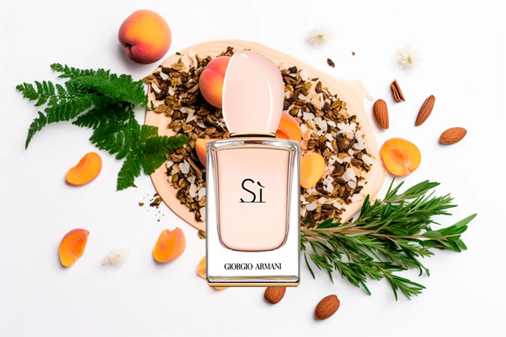 Giorgio Armani Si описание аромата и состав духов