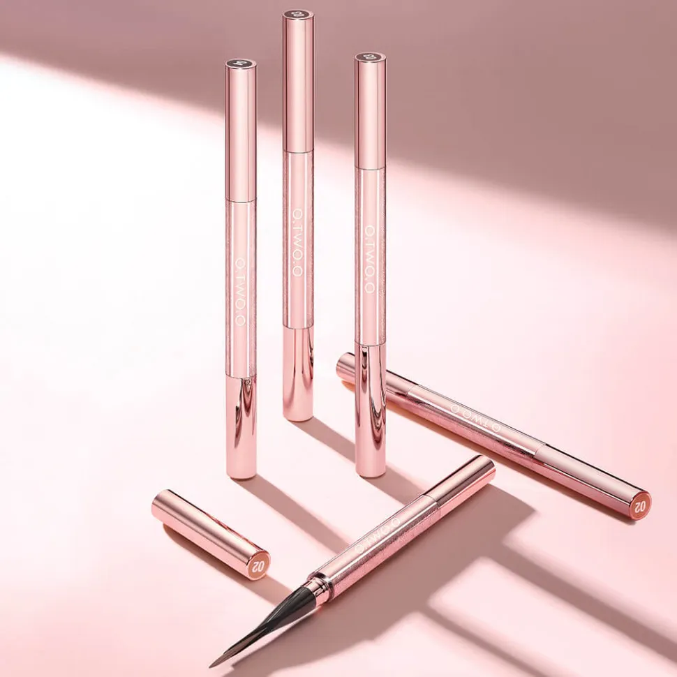 HC007-01 O.TWO.O Карандаш-мачете для бровей Светло-коричневый 0.35g